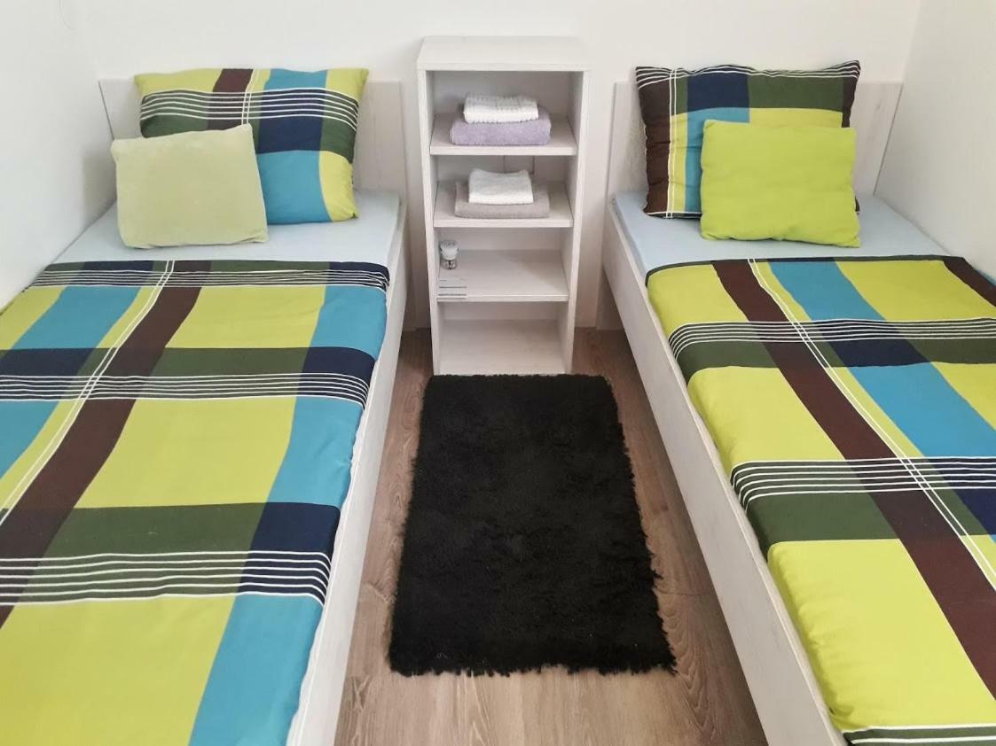Luciana Apartment Povljana Luaran gambar